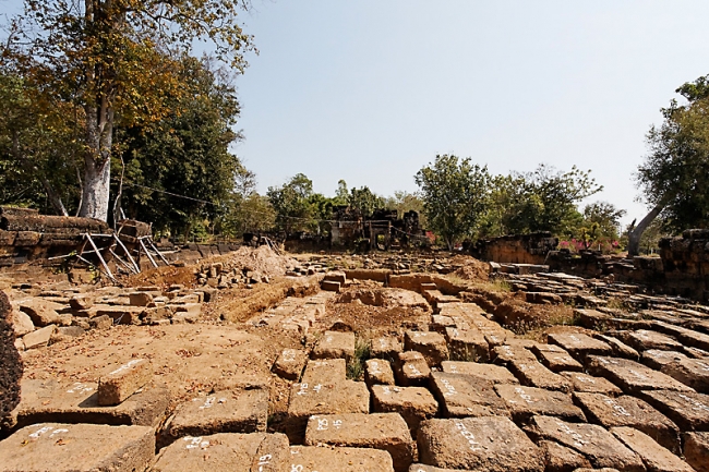 03-Prasat Sa Kamphaeng Noi-025